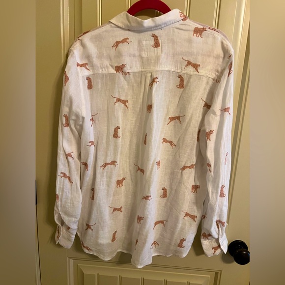 NEW RAILS Charli Playful Cheetahs Button Down size M - Picture 6 of 9